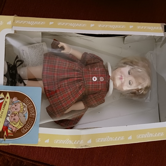 Flossie - Picture 2 of 8